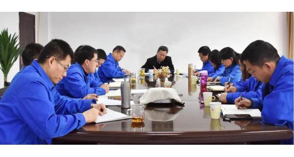 長嶺電氣黨委書記、董事長趙剛強(qiáng)到紡電公司調(diào)研時(shí)強(qiáng)調(diào) 盤活有效資產(chǎn) 深化改革改制